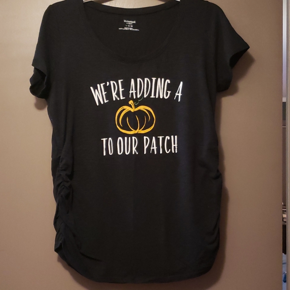 ☀️2/$15☀️ Pregnancy announcement tee